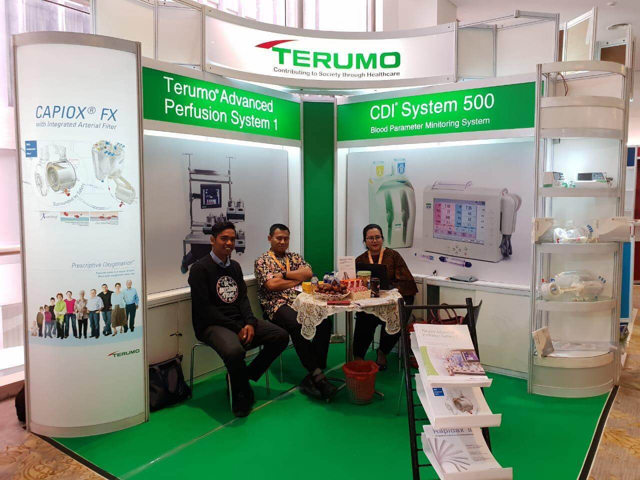 Sewa Booth Special System Partisi R8 2