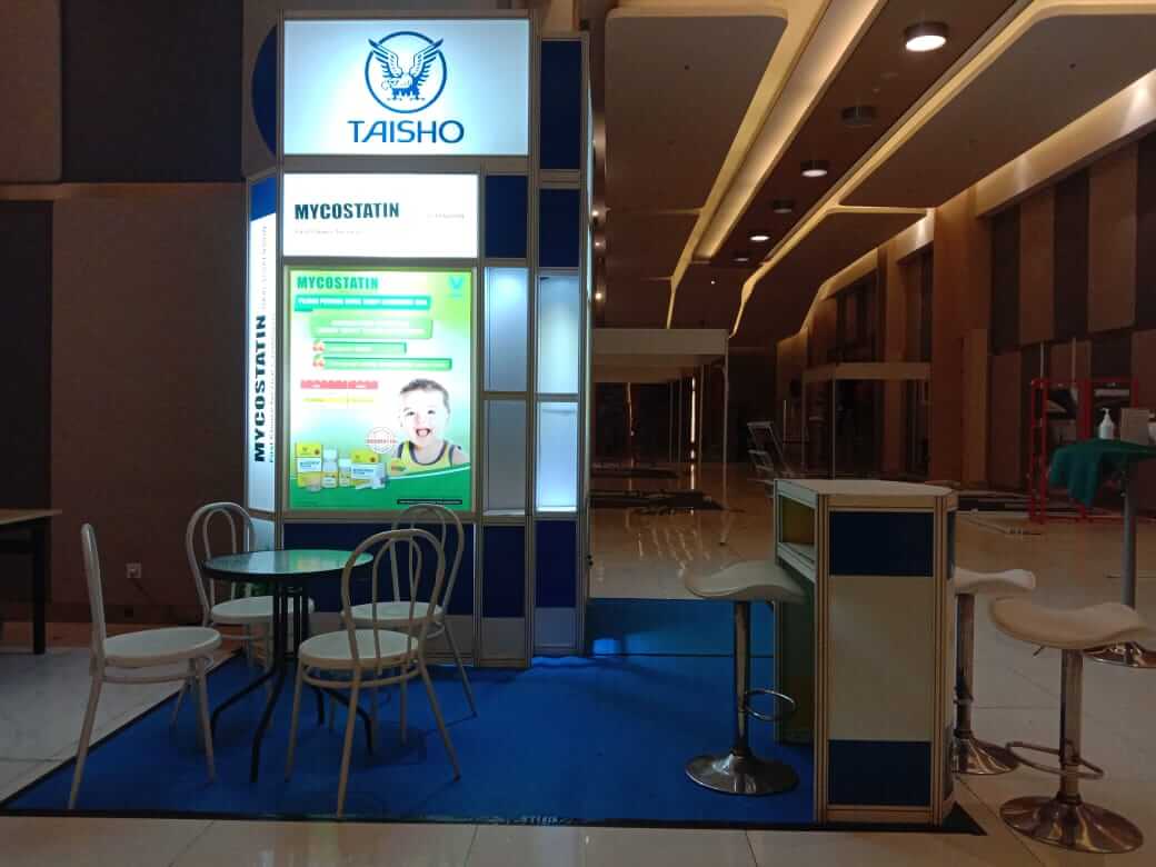 Sewa Booth Special System Partisi R8 5